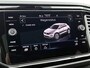 Volkswagen T-Roc 2.0 TSI 4Motion R | 301 PK | Automaat | Panorama Dak | Digital Cockpit PRO | Stoelverwarming | Climatronic (Automatische Airco) | Carplay / Android Auto