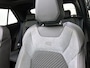 Volkswagen T-Roc 2.0 TSI 4Motion R | 301 PK | Automaat | Panorama Dak | Digital Cockpit PRO | Stoelverwarming | Climatronic (Automatische Airco) | Carplay / Android Auto