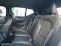Volvo XC40 2.0 T4 R-Design / Trekhaak / Navi / Camera / Luxe
