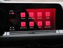 Volkswagen Golf 1.5 eTSI R-Line | Climate Control | Apple carplay/ Andriod Auto | Achteruitrij camera | Parkeersensoren | Sfeerverlichting | Lichtmetalen velgen | Led lampen