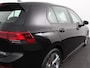 Volkswagen Golf 1.5 eTSI R-Line | Climate Control | Apple carplay/ Andriod Auto | Achteruitrij camera | Parkeersensoren | Sfeerverlichting | Lichtmetalen velgen | Led lampen
