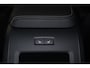 Volvo XC60 T8 Recharge AWD Ultra Dark - Panorama/schuifdak - IntelliSafe Assist & Surround - 360º Camera - Bowers & Wilkins audio - Adaptieve LED koplampen - Verwarmde voorstoelen, stuur & achterbank - Parkeersensoren voor & achter - Elektr. bedienb. voorstoelen met geheugen - Head up display - Extra getint glas - Elektr. inklapbare trekhaak - 20' LMV
