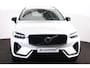 Volvo XC60 T8 Recharge AWD Ultra Dark - Panorama/schuifdak - IntelliSafe Assist & Surround - 360º Camera - Bowers & Wilkins audio - Adaptieve LED koplampen - Verwarmde voorstoelen, stuur & achterbank - Parkeersensoren voor & achter - Elektr. bedienb. voorstoelen met geheugen - Head up display - Extra getint glas - Elektr. inklapbare trekhaak - 20' LMV