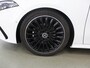 Mercedes-Benz A-klasse Limousine 180 Star Edition AMG Panoramadak | Night-pakket | 19" AMG velgen | Sfeerverlichting | Stoelverwarming | Multibeam led koplampen
