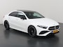 Mercedes-Benz A-klasse Limousine 180 Star Edition AMG Panoramadak | Night-pakket | 19" AMG velgen | Sfeerverlichting | Stoelverwarming | Multibeam led koplampen