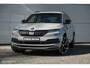 Skoda Karoq 1.5 TSI ACT Sportline Business | LED | Trekhaak | Camera | 19 Inch | Sfeerverlichting | Stoel en stuurwielverw.
