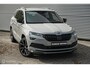 Skoda Karoq 1.5 TSI ACT Sportline Business | LED | Trekhaak | Camera | 19 Inch | Sfeerverlichting | Stoel en stuurwielverw.