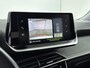 Peugeot 2008 SUV 1.2 130 pk Allure Pack | Camera | CarPlay | Stoelverwarming | All Season Banden