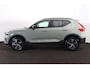 Volvo XC40 B3 Plus Dark - Panorama/schuifdak - IntelliSafe Assist & Surround - 360º Camera - Harman/Kardon audio - Verwarmde voorstoelen & stuur - Parkeersensoren voor & achter - Elektr. bedienb. voorstoelen met geheugen links - Draadloze tel. lader - Extra getint glas - 18' LMV