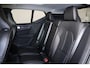 Volvo XC40 B3 Plus Dark - Panorama/schuifdak - IntelliSafe Assist & Surround - 360º Camera - Harman/Kardon audio - Verwarmde voorstoelen & stuur - Parkeersensoren voor & achter - Elektr. bedienb. voorstoelen met geheugen links - Draadloze tel. lader - Extra getint glas - 18' LMV