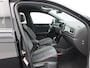 Volkswagen T-Roc 1.5 TSi R-Line Business+ 150 Pk Automaat | Stoel/Stuur verwarming | Adaptive Cruise | Navigatie | CarPlay | Camera | 18 Inch | 13.144Km !!