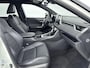 Toyota RAV4 AWD Plug-in Bi-Tone Plus | Apple Carplay / Android Auto | Leder | Stoelverwarming/-ventilatie | Dodehoek detectie | JBL | Head-up display | Digitale binnenspiegel | 19 inch