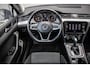 Volkswagen Passat Variant 1.5 TSI 150pk DSG Elegance Business | Trekhaak | Cruise Control Adaptief | Travel Assist Plus