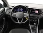 Volkswagen Polo 1.0 TSI Life 95pk DSG | Navigatie | Airco | Cruise control | Parkeersensoren | Inklapbare spiegels | Draadloze telefoonlader | App Connect | DAB+ |