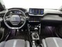 Peugeot 2008 SUV GT-Line 130pk | Lage kilometerstand | Navigatie | Achteruitrijcamera | Climate Control | Adaptieve Cruise Control | Parkeersensoren v+a | Full Led koplampen | 3D Cockpit | Stoelverwarming | Half lederen sportstoelen | Keyless start | DAB+ radio | Apple Carplay / Android Auto | Afwijkende dakkleur | Donker getint glas | 17" lichtmetalen velgen |