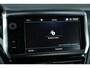 Peugeot 2008 1.2 PureTech Allure / Climate / PDC / Cruise