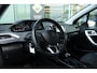 Peugeot 2008 1.2 PureTech Allure / Climate / PDC / Cruise