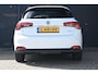 Fiat Tipo 1.6 16v Business Lusso Automaat | Adaptive Cruise | Navigatie | Achteruitrijcamera | AllSeasonbanden | Stoelverwarming | Bi-Xenon | !!