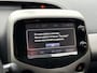 Toyota Aygo 1.0 VVT-i X * LEER * NAP PAS * STOELVERWARMING * BLUETOOTH *
