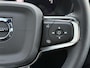 Volvo XC40 Recharge Core 70 kWh | Cruise Control | Google Navigatie | Stoel-/Stuurverwarming | Warmtepomp | Uitschuifbare Beenondersteuning Voorstoelen | 20" Velgen | Parkeercamera |