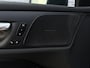 Volvo V60 2.0 T6 Recharge AWD Inscription | Adaptieve Cruise Control | Harman Kardon Audio | Trekhaak | Stoel-/Stuur-/Voorruitverwarming | 19" Velgen | Parkeercamera |