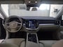 Volvo V60 2.0 B3 Momentum Business+Volleder+vitrual+navigatie+stoel-verw+body-Kitt = NL/DEALER = SUPER !!