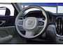 Volvo V60 2.0 B3 Momentum Business+Volleder+camera+elek-Klep+vitrual+navigatie+stoel-verw+body-Kitt = NL/DEALER = SUPER !!