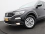 Volkswagen T-Roc 1.0 TSI Style/ lage km/ trekhaak!
