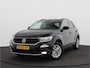 Volkswagen T-Roc 1.0 TSI Style/ lage km/ trekhaak!