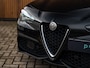 Alfa Romeo Giulia 2.0T AWD Veloce 280pk | Pano-dak | Harman/Kardon | Adapt. cruise
