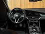 Alfa Romeo Giulia 2.0T AWD Veloce 280pk | Pano-dak | Harman/Kardon | Adapt. cruise