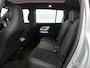 Mercedes-Benz GLB 250+ Business Solution AMG 85.5 kWh | Premium pakket | Vast panoramadak | Sierelementen aluminium | Sfeerverlichting | Sportstoelen | THERMOTRONIC | URBAN GUARD |