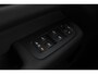 Volvo XC60 T6 Plug-in hybrid Ultra Black Edition | Trekhaak | Panoramadak | Head-Up | 360 Camera | Stoel+Stuurverwarming | 21 Inch