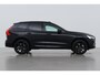 Volvo XC60 T6 Plug-in hybrid Ultra Black Edition | Trekhaak | Panoramadak | Head-Up | 360 Camera | Stoel+Stuurverwarming | 21 Inch