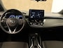 Toyota Corolla Touring Sports Hybrid 140 Active - ORIGINEEL NEDERLANDSE AUTO - AFKOMSTIG VAN 1E EIGENAAR - VASTE TREKHAAK - TREKGEWICHT 750 KG - 4 X ELEKTRISCHE RAMEN - NAVIGATIE - CLIMATE CONTROL - APPLE CARPLAY/ ANDROID AUTO - KEYLESS START