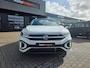 Volkswagen T-Roc 1.5 TSI R-Line | Met o.a. Achteruitrijcamera, AppleCarPlay/AndroidAuto, navigatie, adapt. cruise en climate!