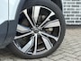 Volvo XC40 Recharge P8 AWD R-Design | Adaptieve Cruise Control | Panoramadak | 20" wielen | Harman Kardon Audio | Stoel-/Stuurverwarming | 360° Camera | Dodehoek Detectie | Warmtepomp |