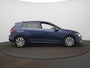 Volkswagen Golf 1.4 eHybrid Style Automaat - HUD - Navigatie - Stoelverwarming - LED - ACC - Ergo-Active bestuurdersstoe