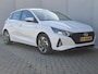 Hyundai i20 1.0 T-GDI Comfort Smart Handgeschakeld / All season banden / Airco / Cruise control / Achteruitrijcamera / Trekgewicht 1110 kg / Apple Carplay Android Auto / Parkeersensoren achter / Elektrische ramen voor en achter /
