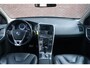 Volvo XC60 T5 241pk Aut. R-Design | Navi | Climate | Cruise | Stoelverwarming | Leder | PDC | Trekhaak