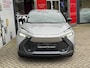 Toyota C-HR / C-HR+ 1.8 HYBRID 140 FIRST-EDITION ANDROID/APPLE STOEL/STUURVERW. P-SENSOREN EL-ACHTERKLEP DODEHOEK NAVI