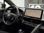 Toyota C-HR / C-HR+ 1.8 HYBRID 140 FIRST-EDITION ANDROID/APPLE STOEL/STUURVERW. P-SENSOREN EL-ACHTERKLEP DODEHOEK NAVI