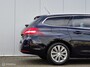Peugeot 308 SW 1.2 PURETECH ALLURE AUTOMAAT/MASSAGE/FULL LED/HALF-LEDER/PANO/KEYLESS/DODEHOEKDETECTIE/STOELVERWARMING