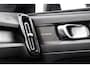 Volvo C40 Recharge Twin Intro Edition 78 kWh | Adaptieve Cruise Control | Panoramadak | Trekhaak | Stoel-/Stuurverwarming | 360° Parkeercamera | Harman Kardon Audio | Warmtepomp |