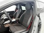 Mercedes-Benz CLA 200 Business Solution AMG | Premium Plus | Winterpakket | Rijassistentiepakket | Nightpakket | MBUX Augmented Reality navigatie | Smartphone integratie | Vast panoramadak |