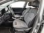 Kia Niro EV e-Niro DynamicLine 64 kWh | Navigatie | Climate Control | Cruise Control | Parkeer Sensoren | Camera