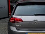 Volkswagen Golf 1.0 TSI Connected Series | Camera | Navigatie | Apple Carplay | Android Auto | Cruise Control | Comfort Stoelen | Climate Control | Parkeersensoren | Privacy Glas | Metallic Lak | LED | Lichtmetalen Velgen |