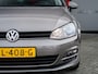 Volkswagen Golf 1.0 TSI Connected Series | Camera | Navigatie | Apple Carplay | Android Auto | Cruise Control | Comfort Stoelen | Climate Control | Parkeersensoren | Privacy Glas | Metallic Lak | LED | Lichtmetalen Velgen |
