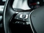 Volkswagen Golf 1.0 TSI Connected Series | Camera | Navigatie | Apple Carplay | Android Auto | Cruise Control | Comfort Stoelen | Climate Control | Parkeersensoren | Privacy Glas | Metallic Lak | LED | Lichtmetalen Velgen |