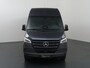 Mercedes-Benz Sprinter 319 CDI 190 PK | L2 H2 | AUTOMAAT | PRO | LED | KUNSTLEDER ZWART BEKLEDING | CAMERA | BETIMMERDE LAADRUIMTE | CARPLAY EN ANDROID AUTO | CRUISE | AIRCO | 17" LICHTMETALEN VELGEN | LUCHTGEVEERDE BESTUURDERSSTOEL